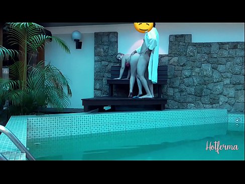 ❤️ Baas nodigt meid uit naar het zwembad, maar kon een hete niet weerstaan ️❌ Super sex at nl.tube-sexer.ru ️❤