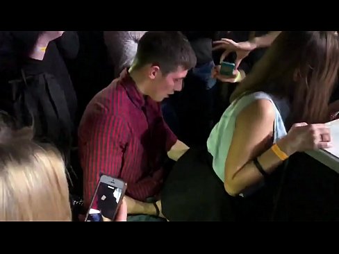 ❤️ Echte seks in een Russische nachtclub. 18-jarig Russisch meisje in de anus en vagina geneukt in een nachtclub ️❌ Super sex at nl.tube-sexer.ru ️❤