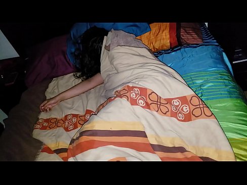 ❤️ Stiefzoon die zijn jonge stiefmoeder berispt terwijl ze slaapt. ️❌ Super sex at nl.tube-sexer.ru ️❤